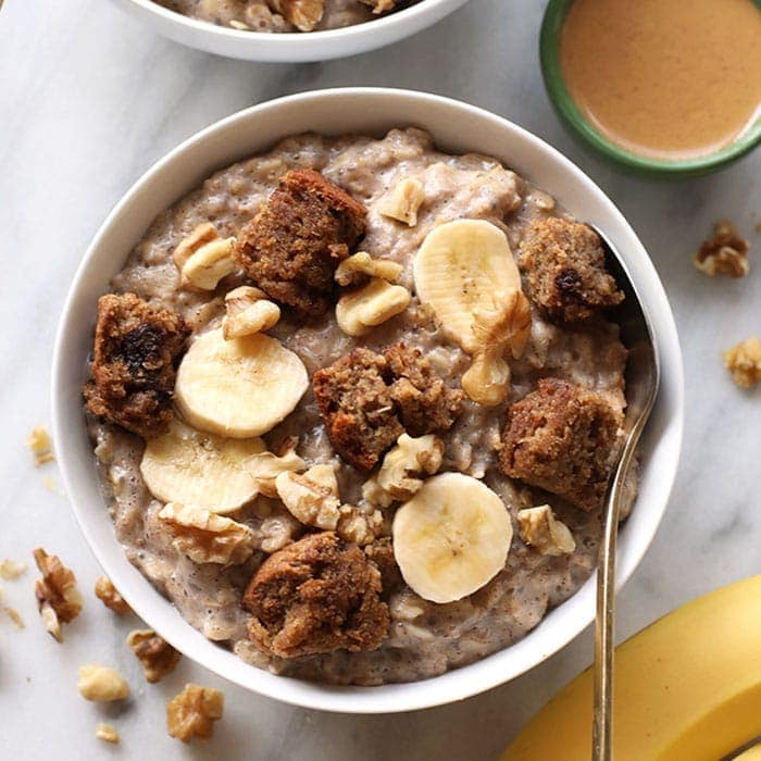Stovetop Banana Bread Oatmeal: Fast, Filling & Creamy Mornings